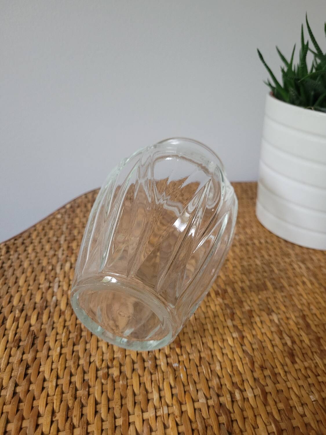 Grand vase à bulbe drapé