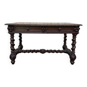 Bureau plat de style Louis XIII en chêne à deux tiroirs