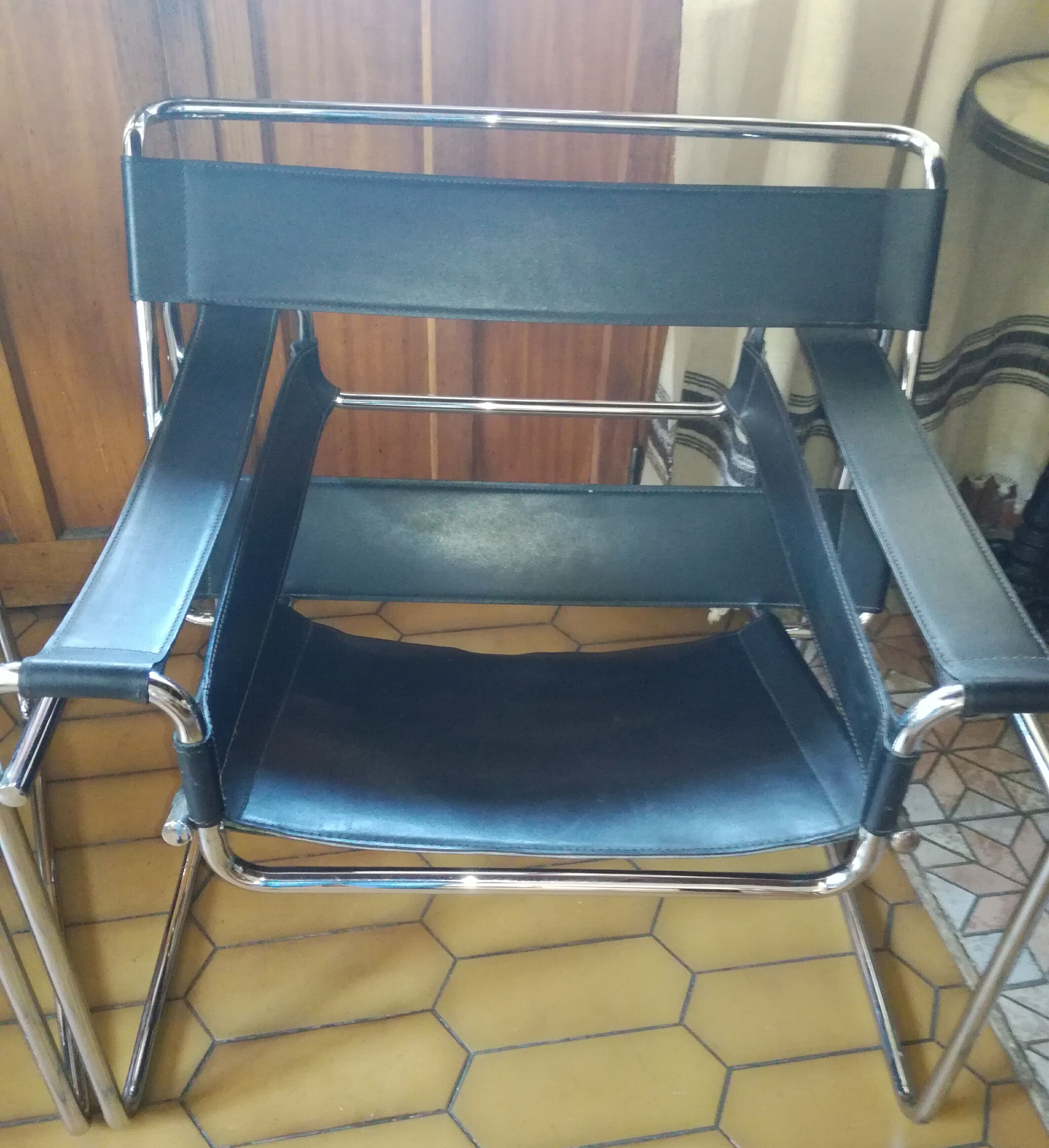 Pair of leather armchairs Breuer model B3