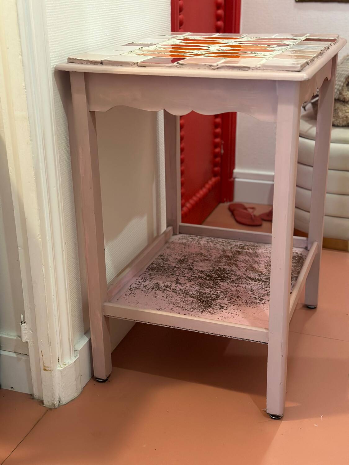 Side table console mosaic pink orange original vintage charm colourful