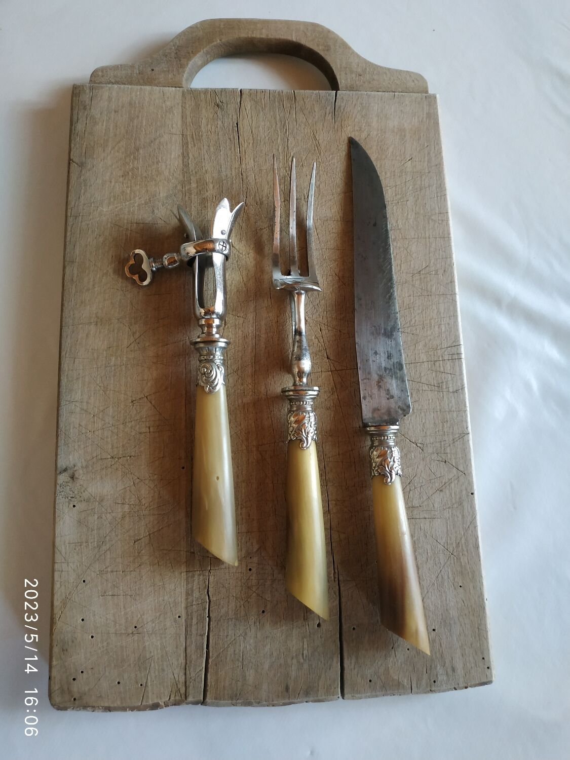 Service à gigot