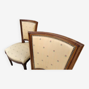 Paire de chaise style Louis XVI