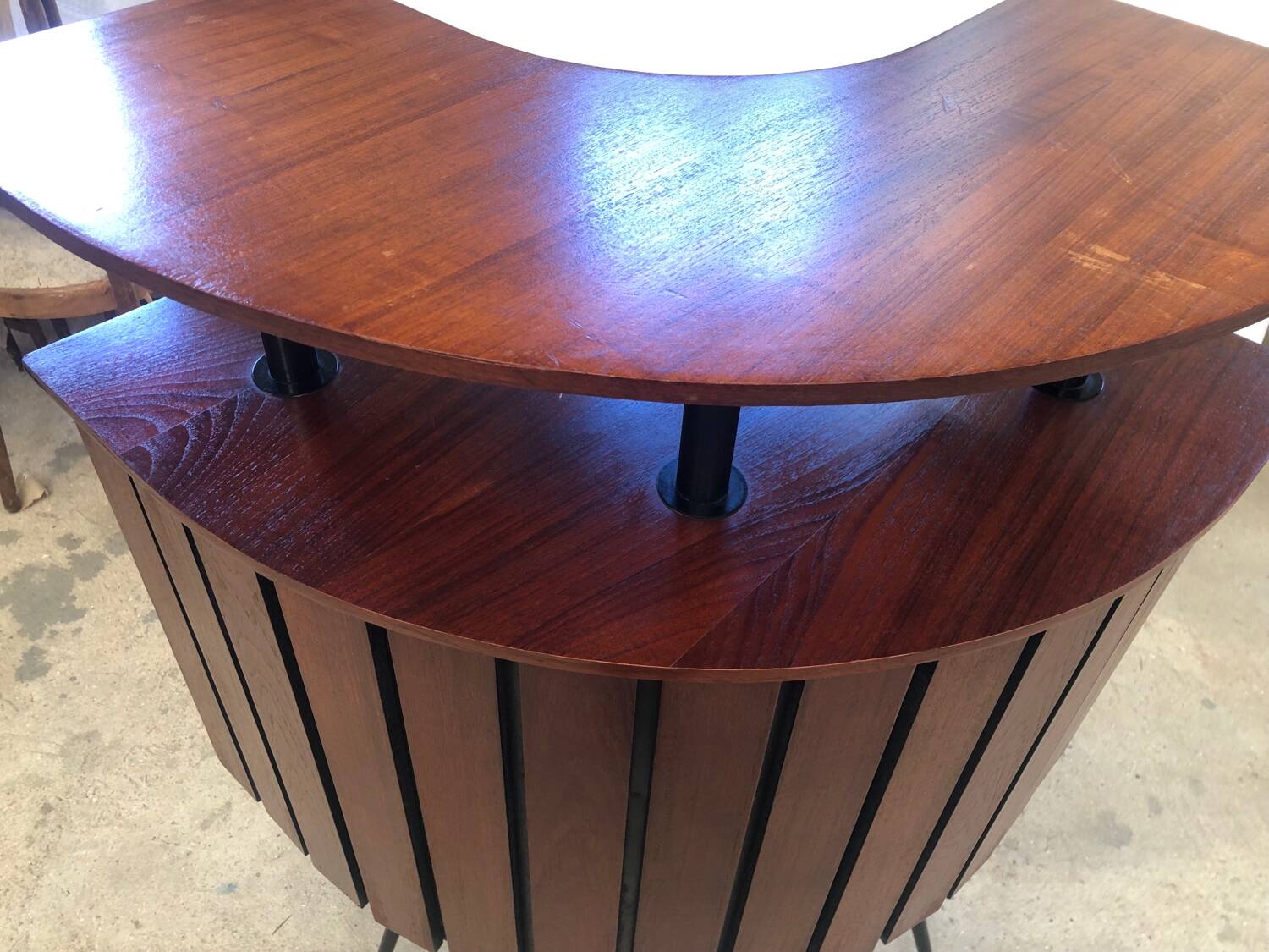 1950s cocktail bar
