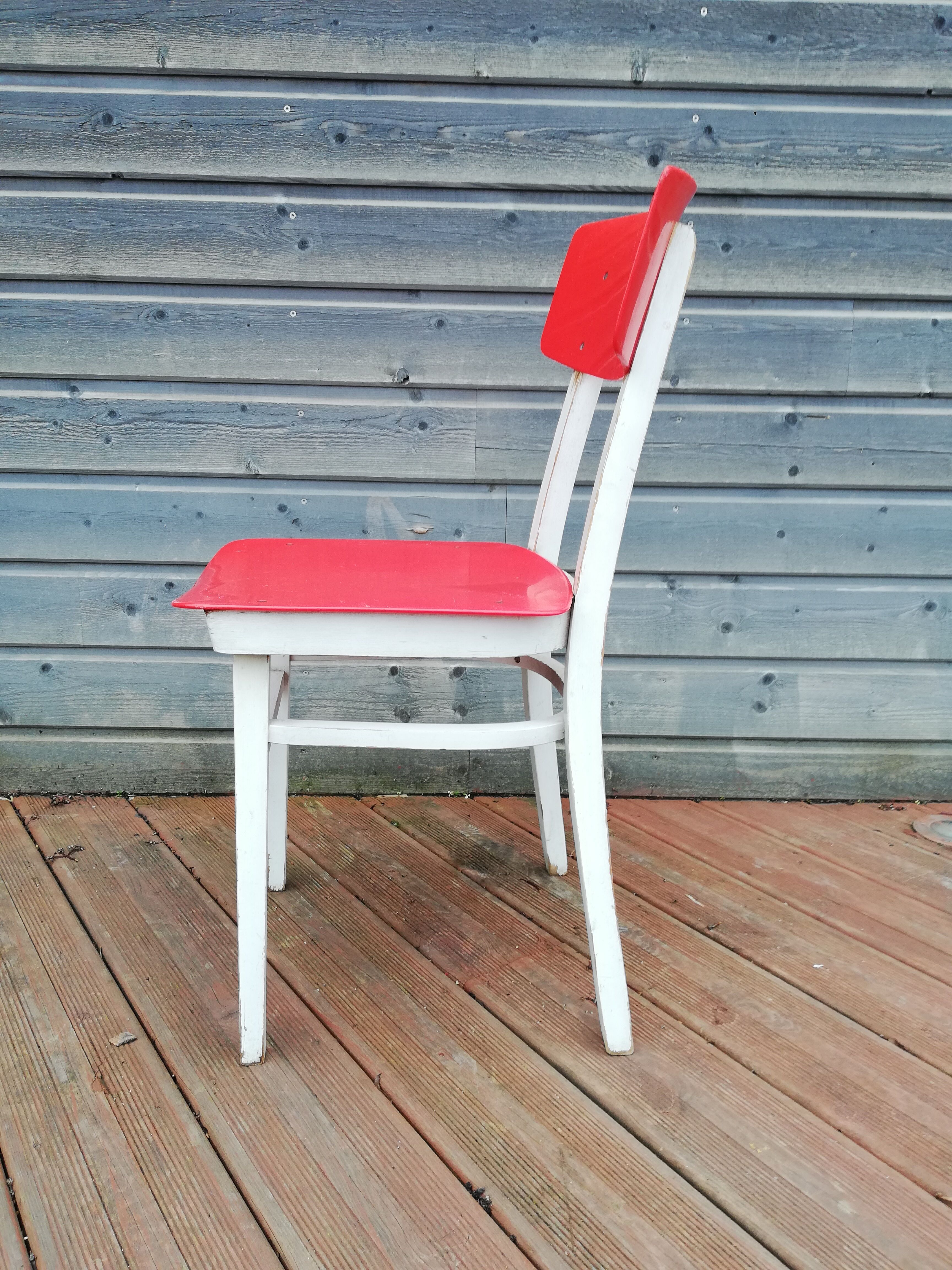 Lot de 4 chaise et une table vintage , années 70