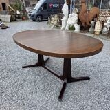 Extensible Baumann table in oak from the 1960s.