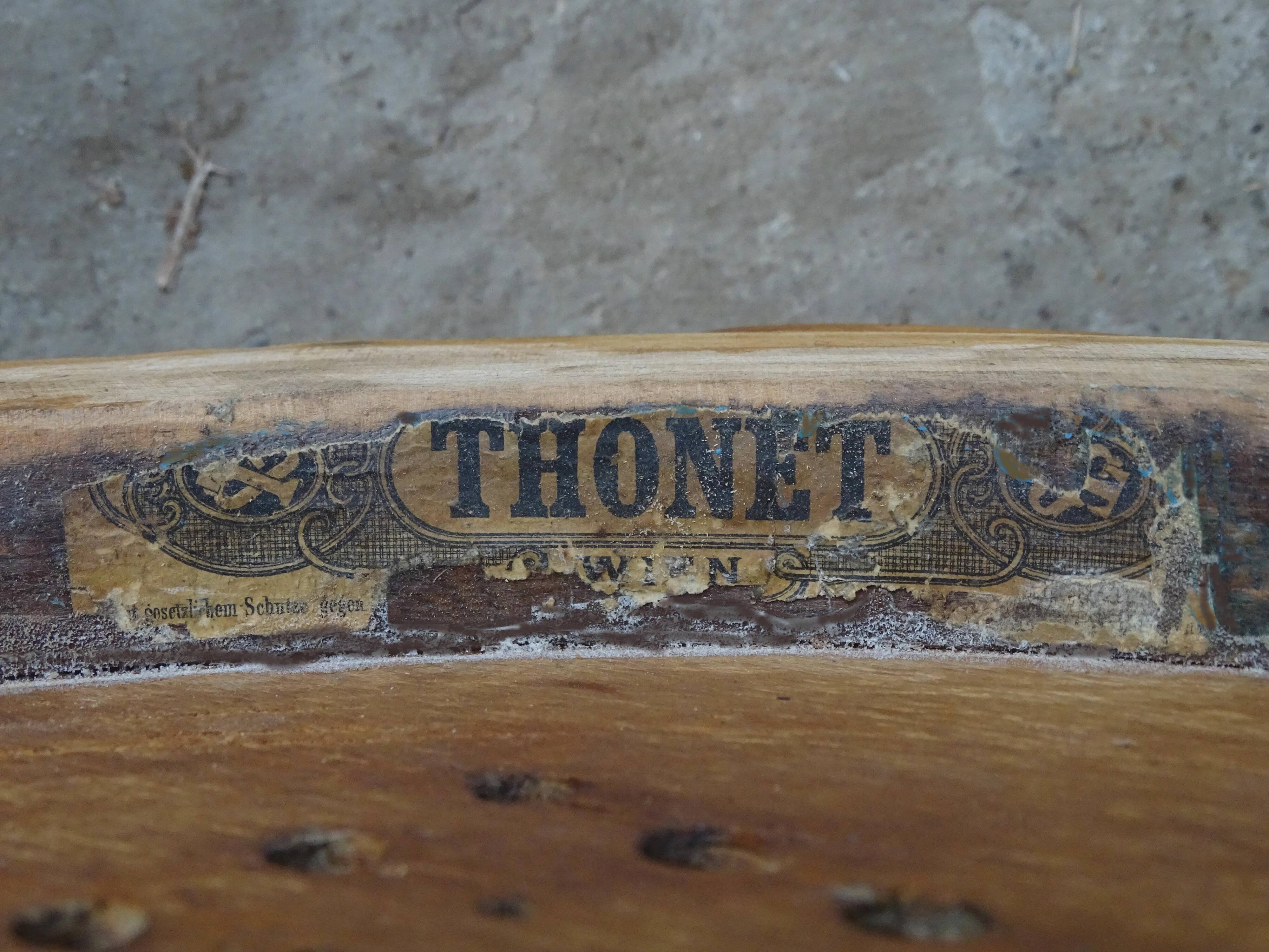 Fauteuil Thonet "Le Corbusier", vers 1905 assise bois à étoile