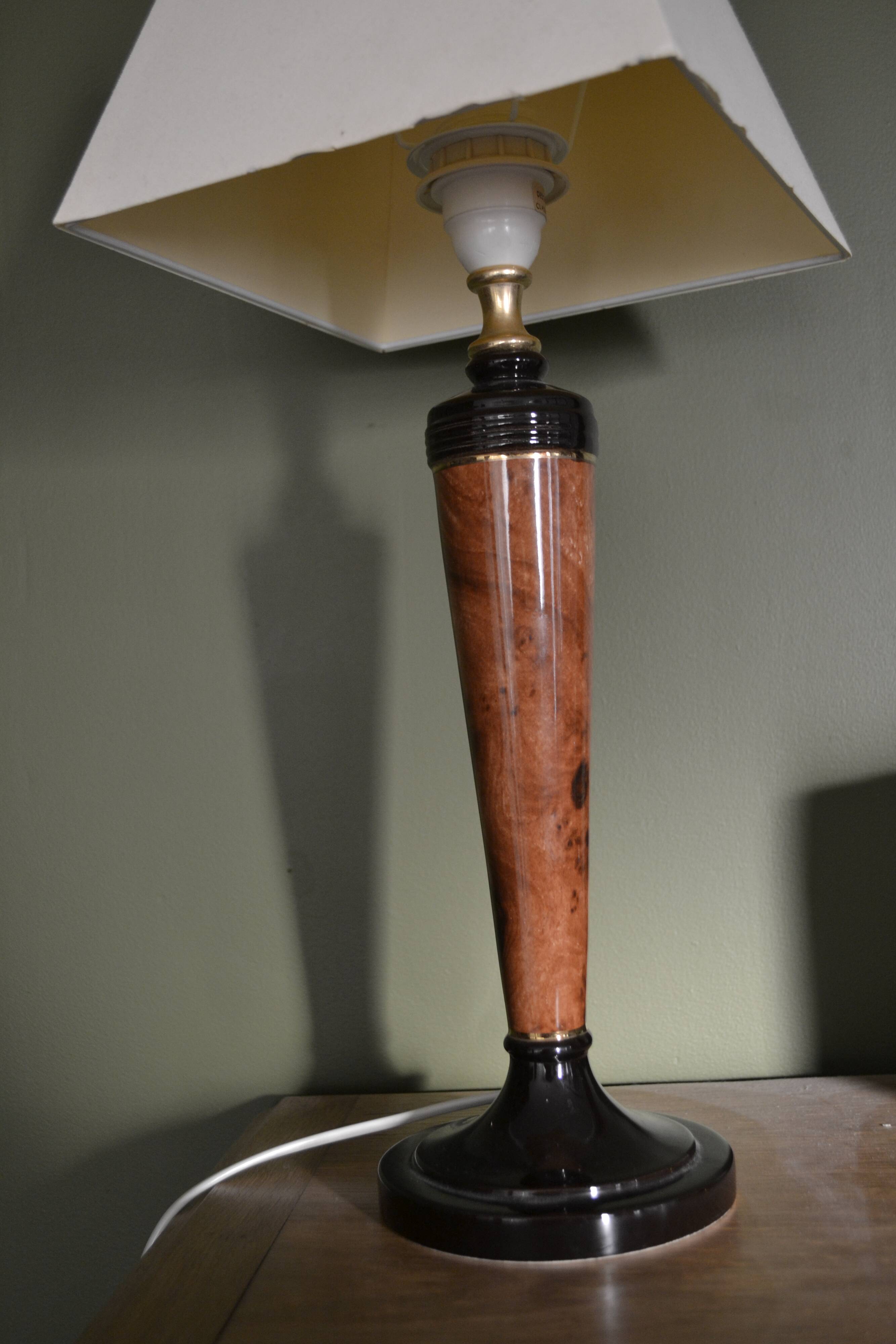 Art deco lamp