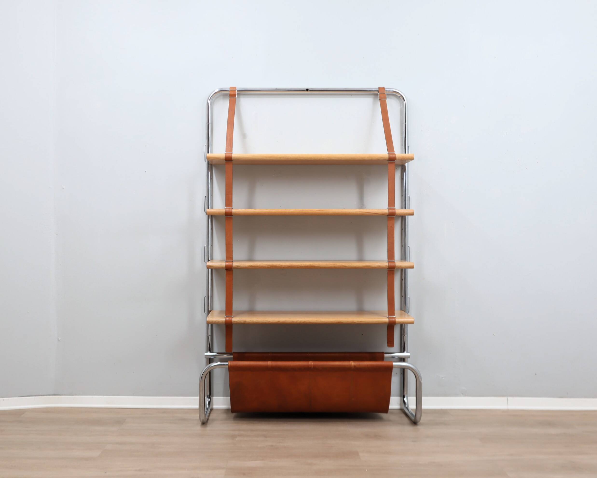 Jumbo bookcase by Luigi Massoni for Poltrona Frau 1970s