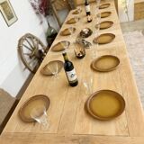 Farmhouse table with central extensions
