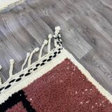 Moroccan Berber rug 250cm x 150cm