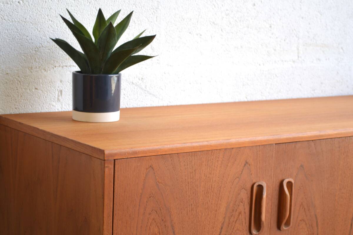 Enfilade / TV unit by G-Plan 162 cm