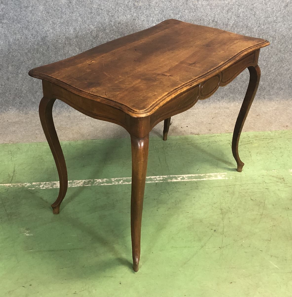 Louis XV style walnut desk 1950
