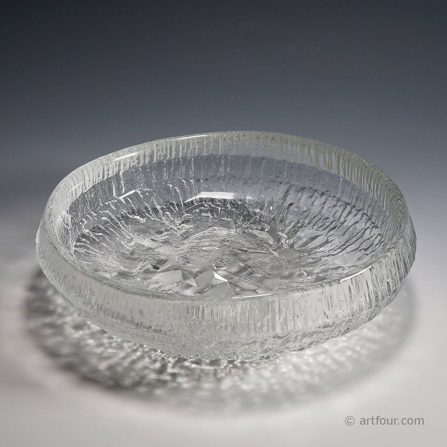Frosted glass bowl 'Lunaria' by Tapio Wirkkala for Iittala 1972
