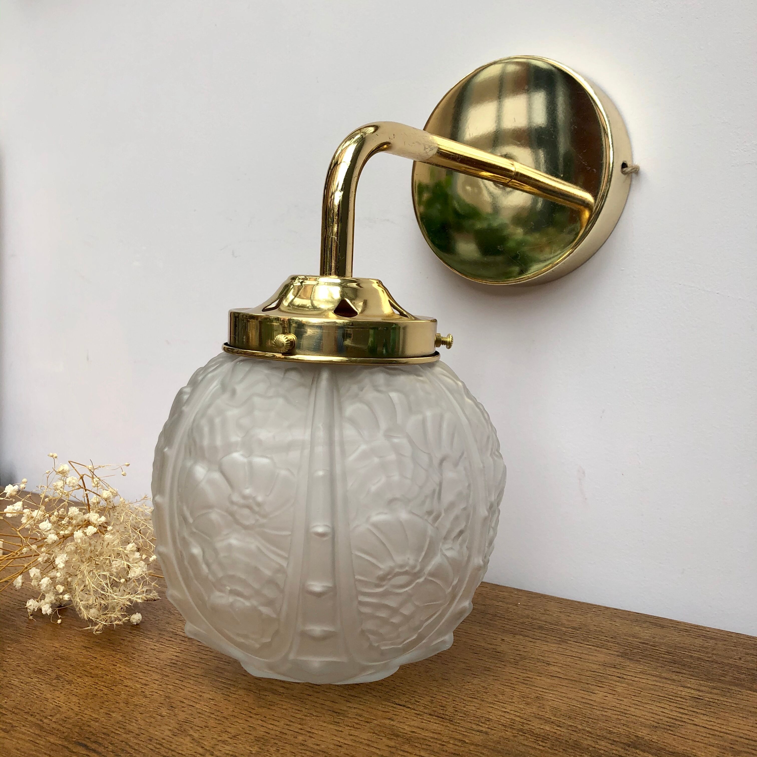 Applique murage coudée globe vintage art déco