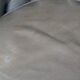 Fauteuil Chesterfield bleu en cuir de vachette de style anglais