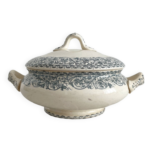 Petite soupière en terre de fer ''Renaissance'' Creil et Montereau