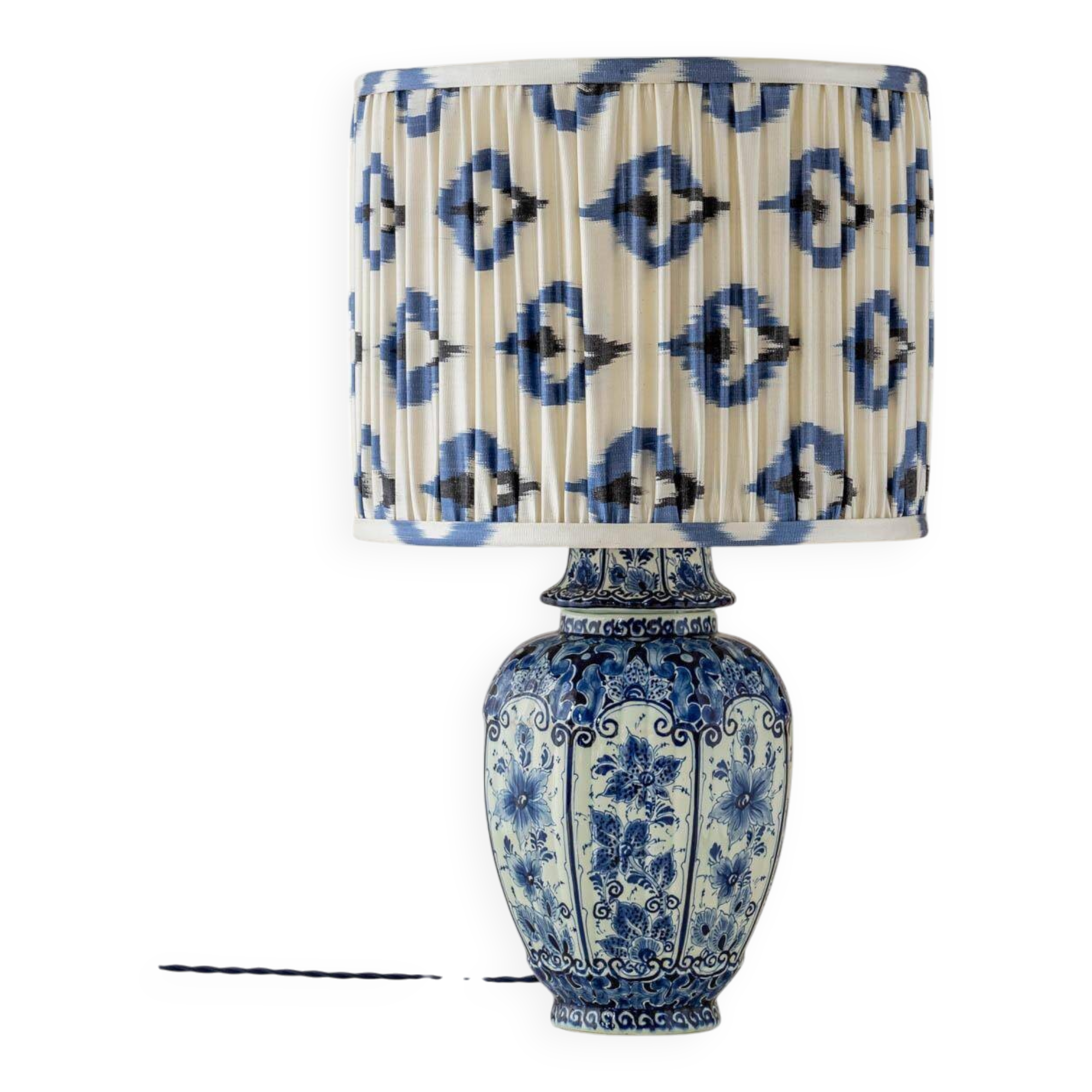 Hand-Painted Ceramic Table Lamp in Delft Blue and White with Ikat Shade