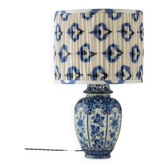 Hand-Painted Ceramic Table Lamp in Delft Blue and White with Ikat Shade