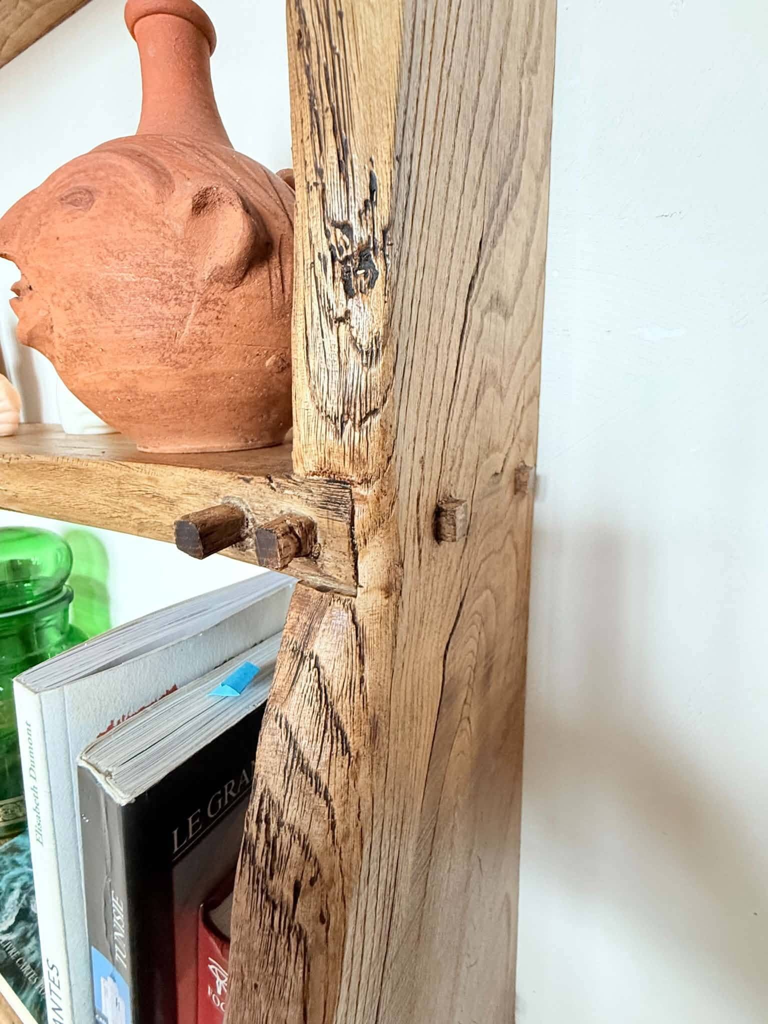 Étagère murale en bois massif/ étagère de rangement