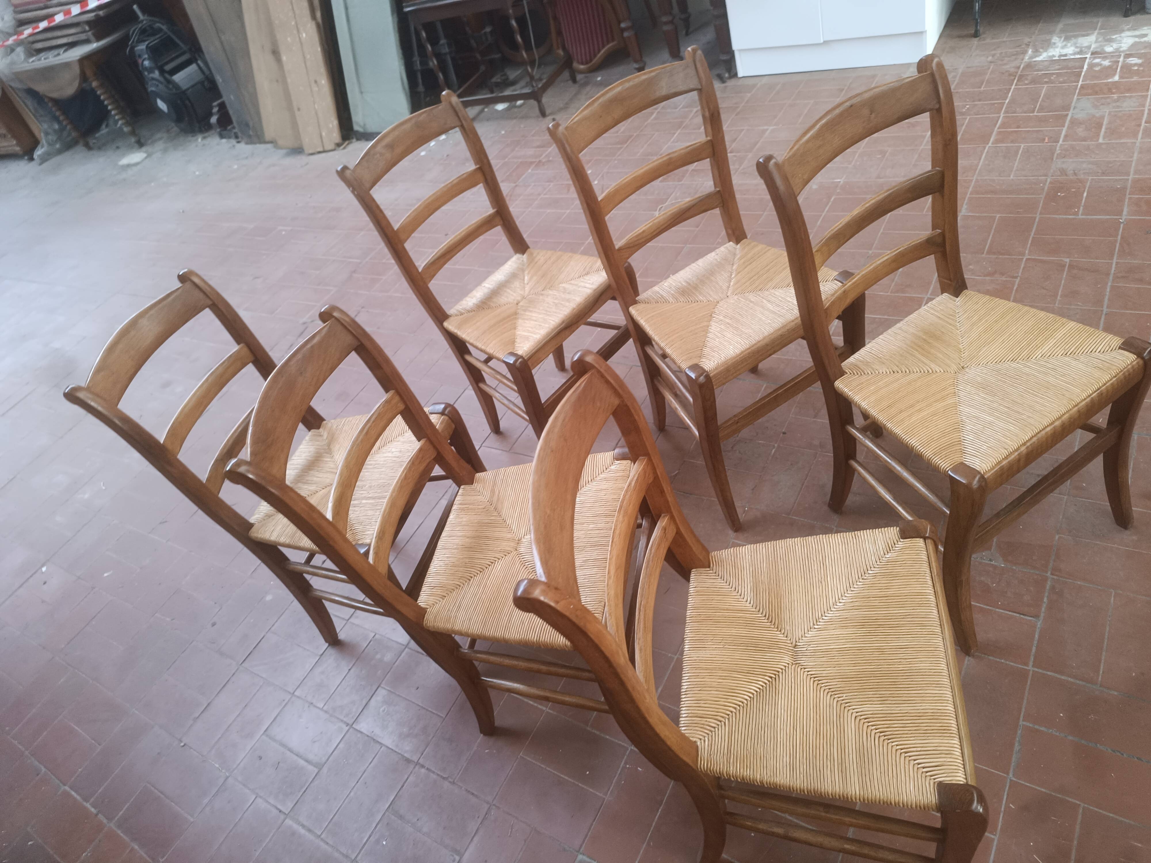 Set of 6 chairs