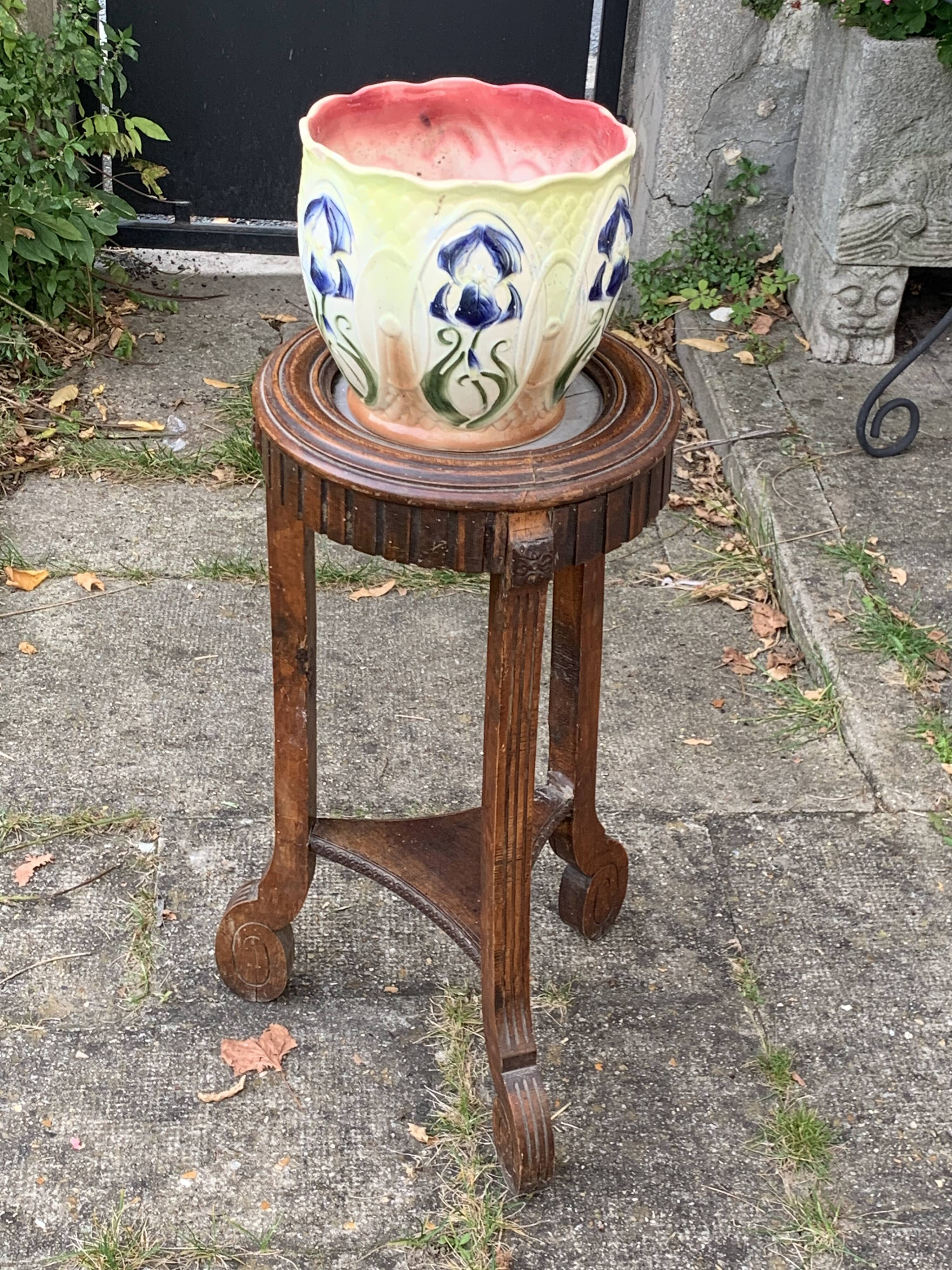 Saddle door plant in chiseled wood and marble art deco