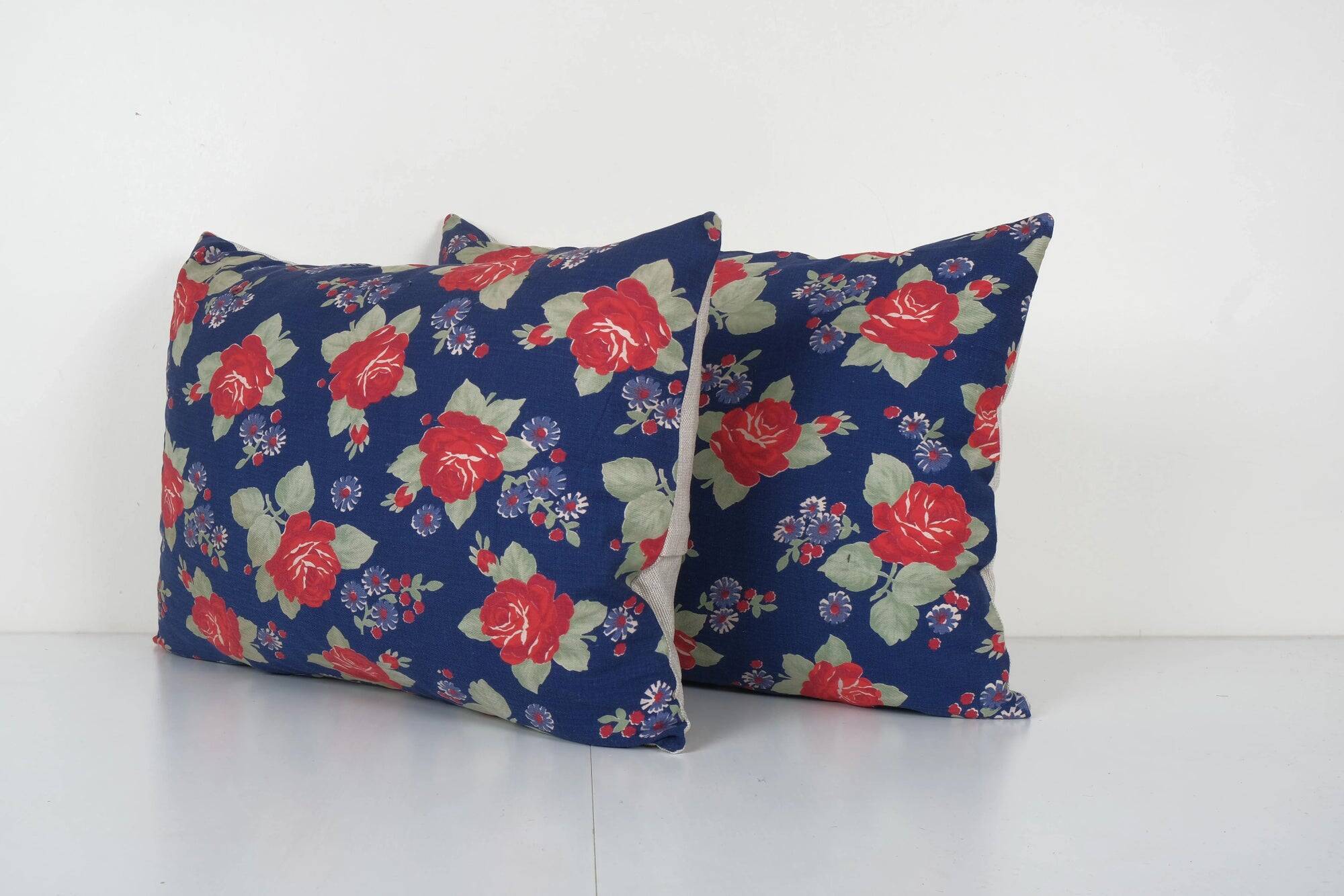 Set of 2 vintage Turkish cushion covers 41x61 cm