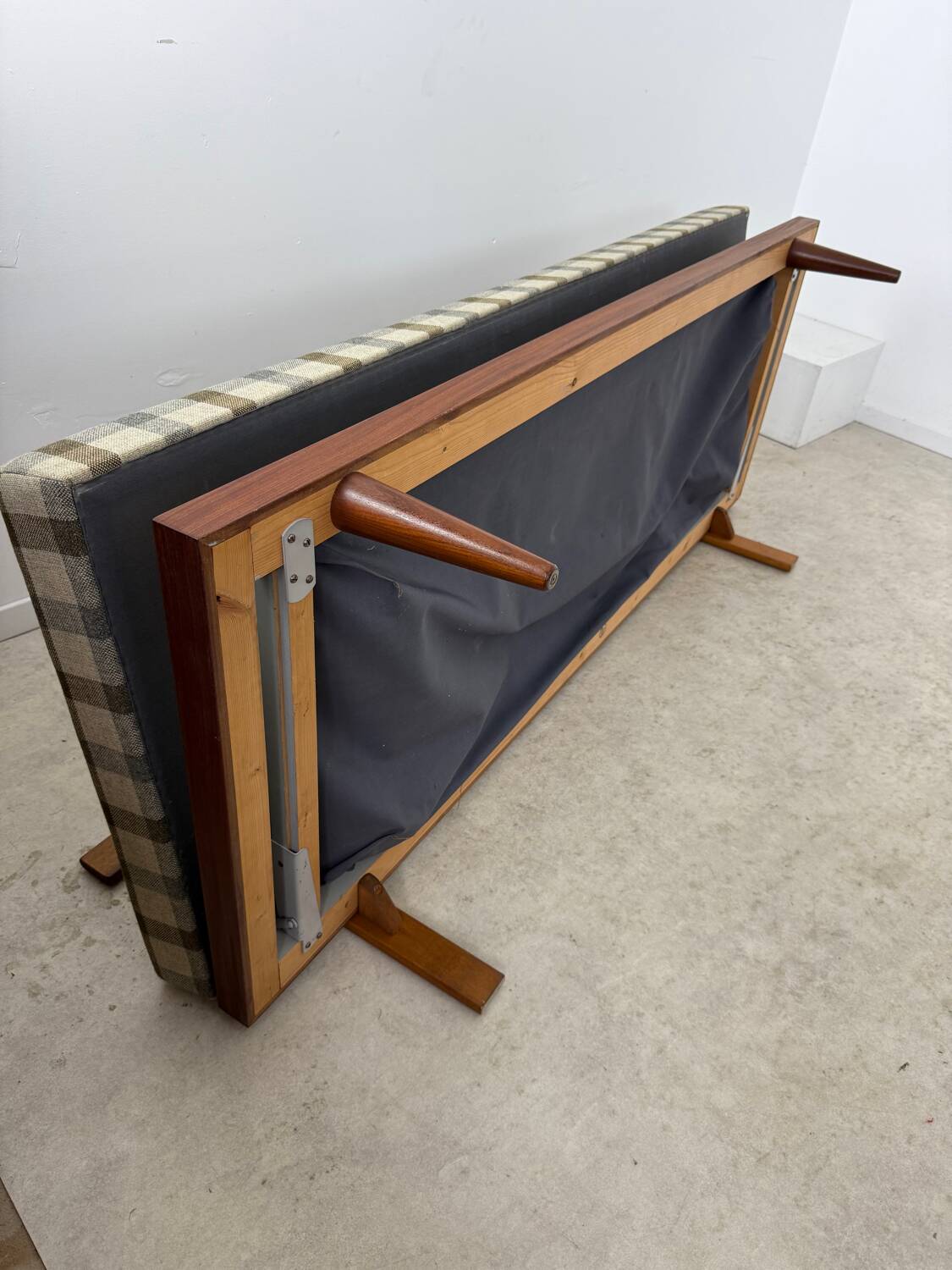 Ancien canapé Daybed scandinave "Svane", Haldor Vik et Ingmar Relling par Ekornes design scandinave Norvège 1960