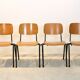 Banc d'école composé de 4 chaises empilables en contreplaqué industriel par Marko Holland