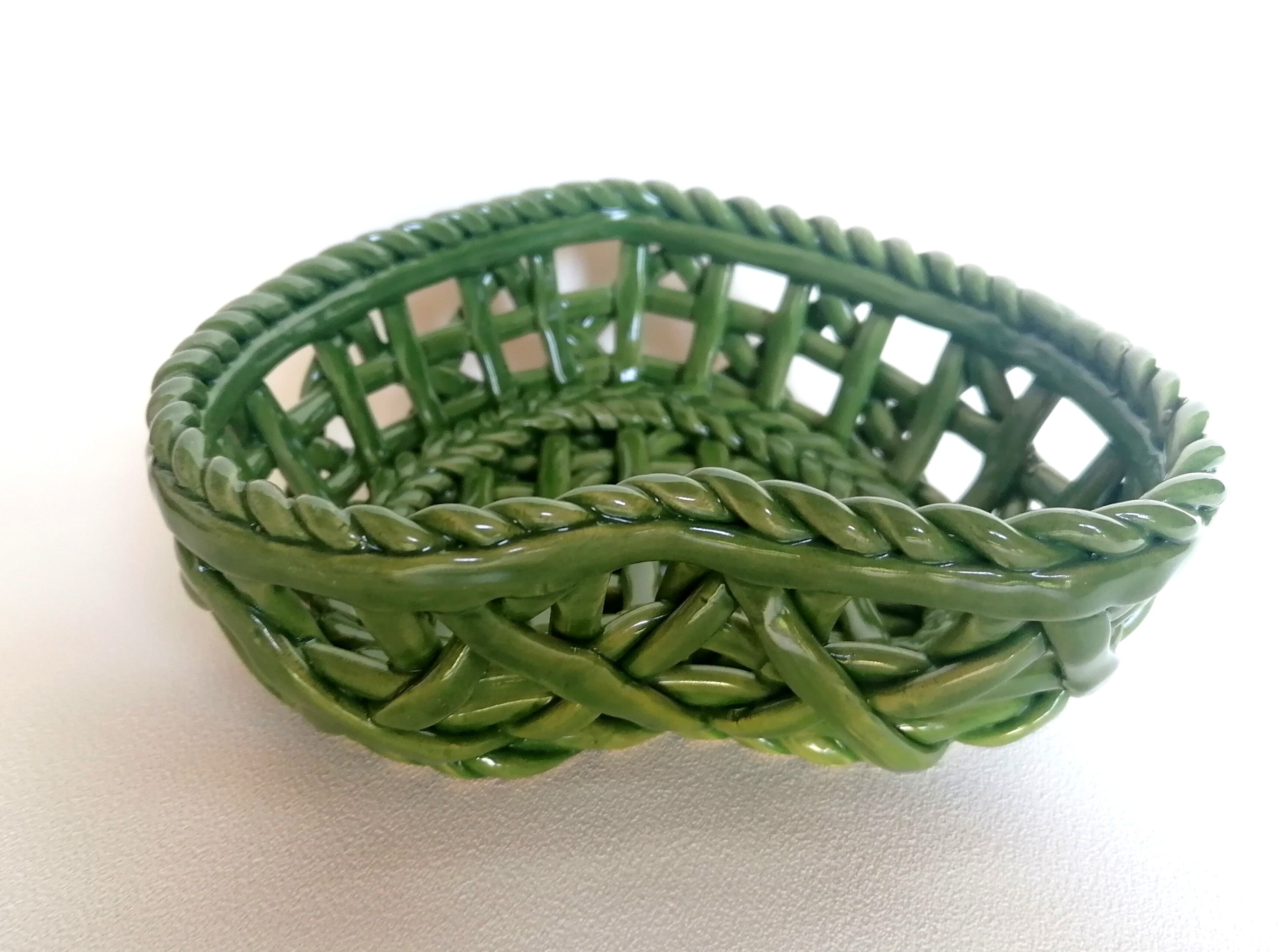 Braided porcelain basket