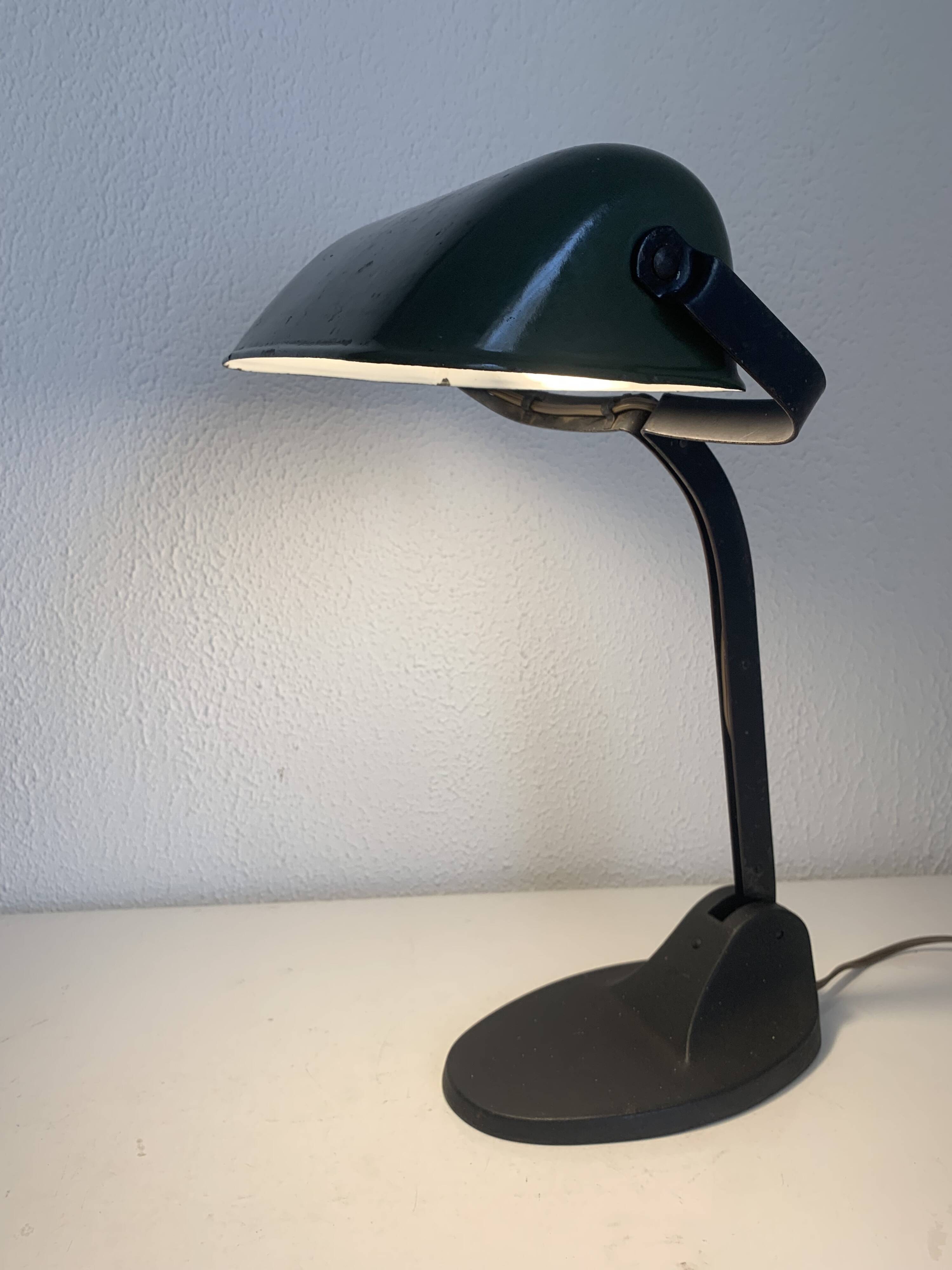 Vintage 1930 Viktoria enamelled cast iron Bauhaus lamp - 40 cm