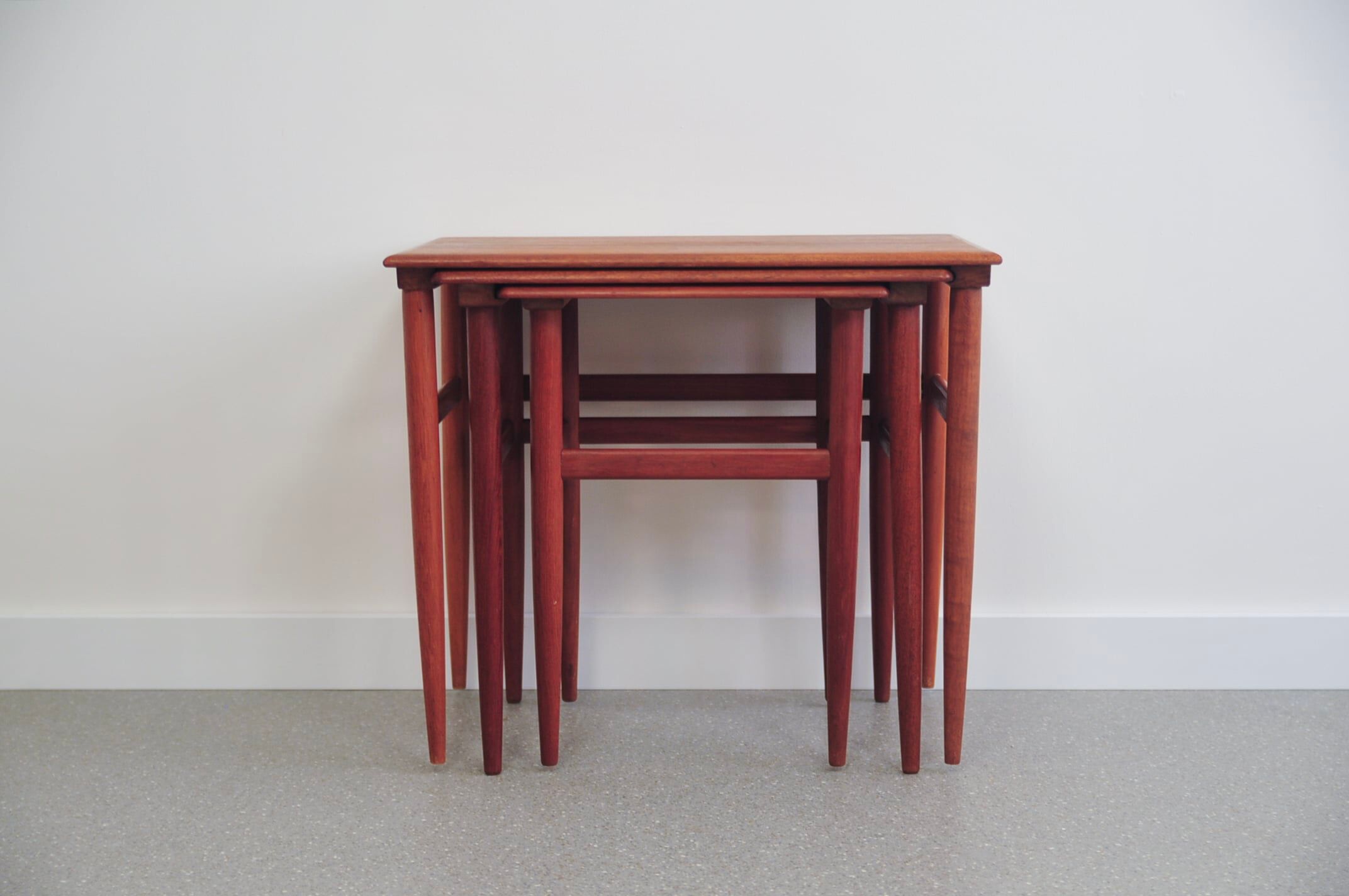 Tables gigognes en teck vintage x3