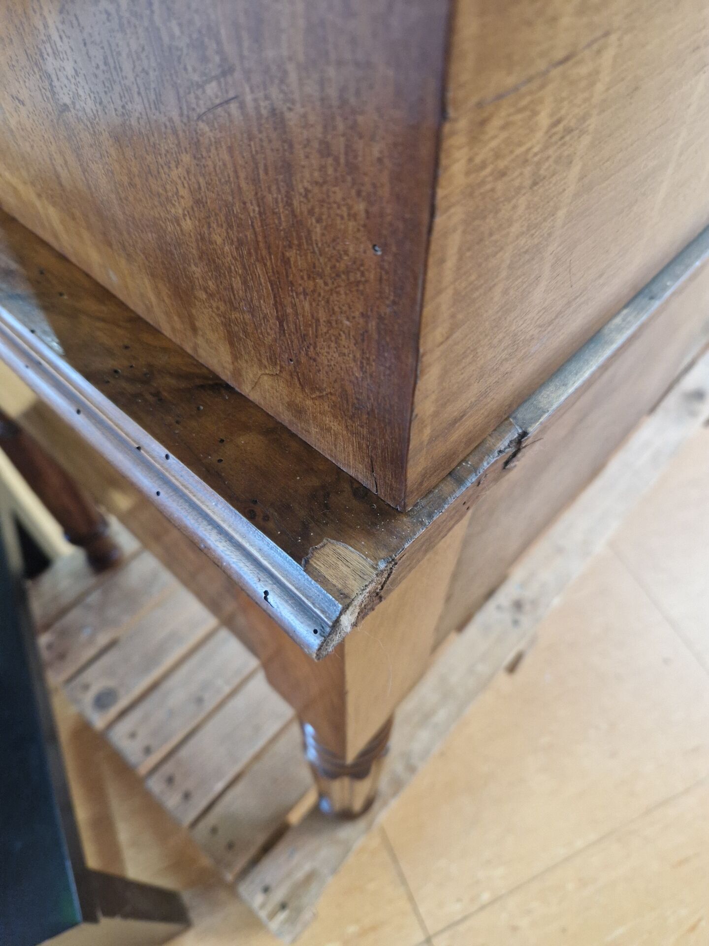 Graduated desk