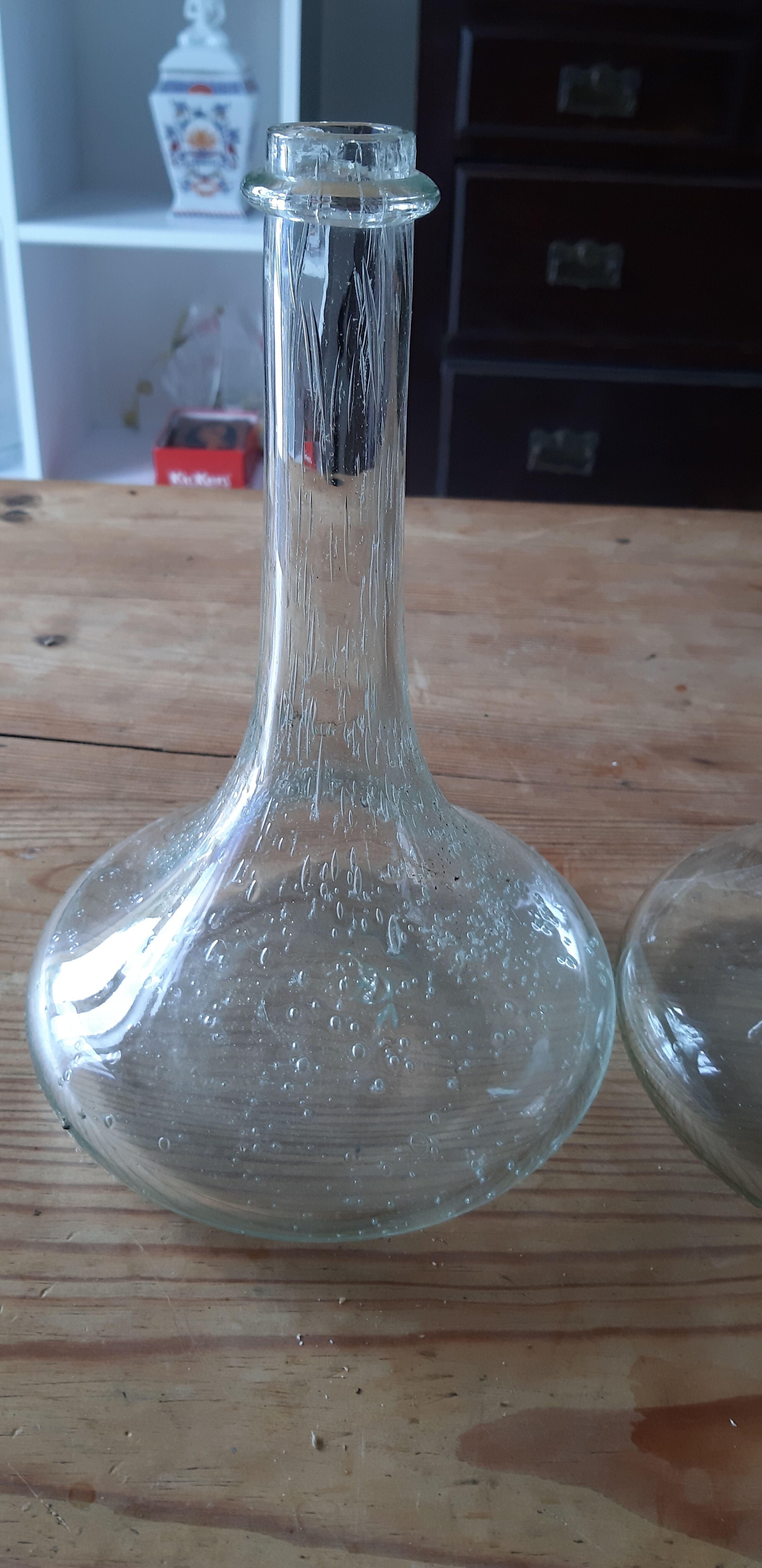Pair of carafes to decant in blown glass