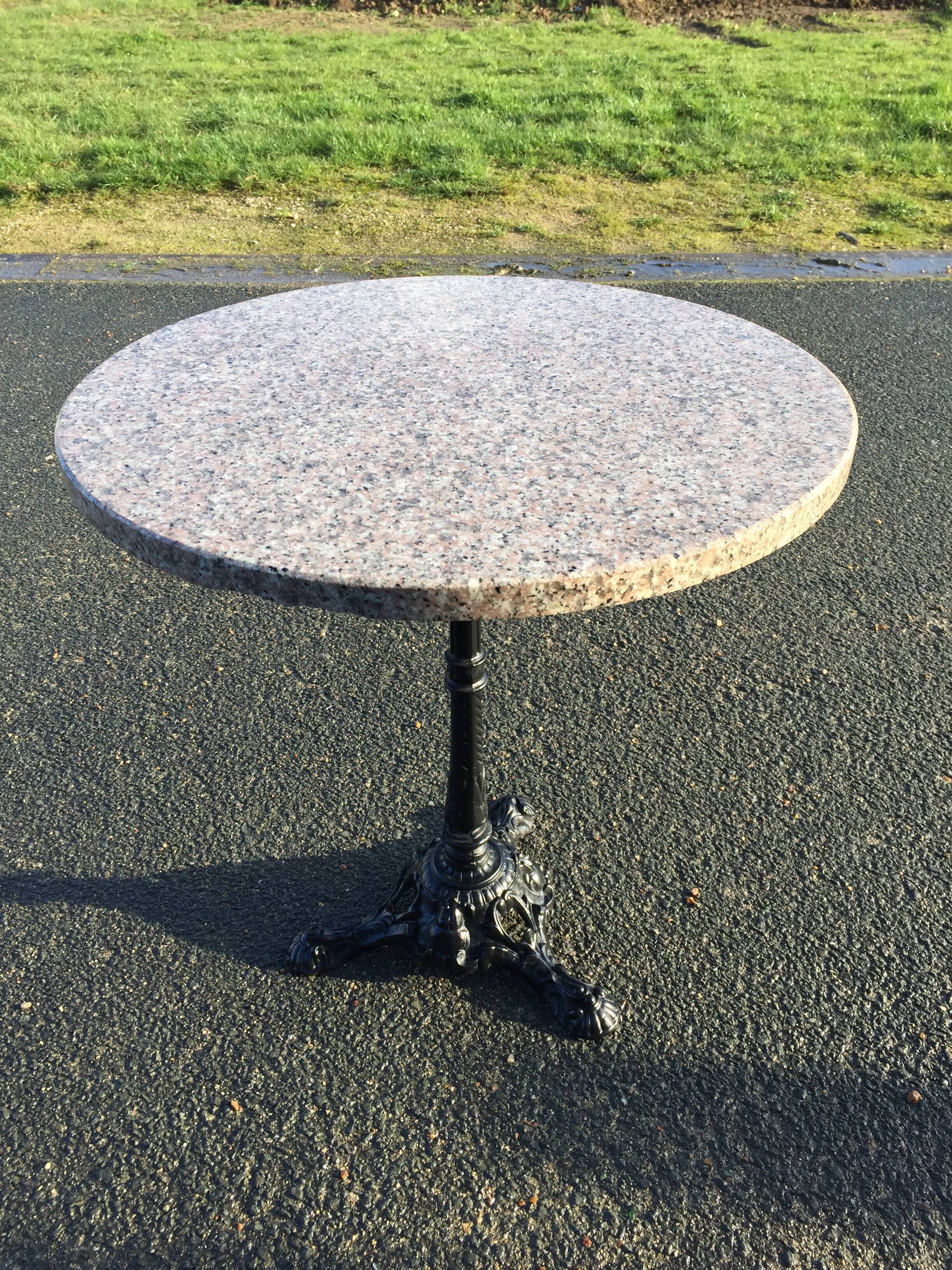 TAble / Parisian Brewery Healing.