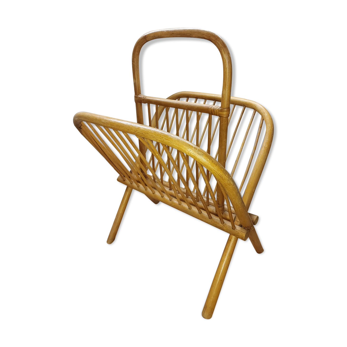 Rattan / bamboo magazine rack