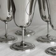 Lot de 8 coupes à pied