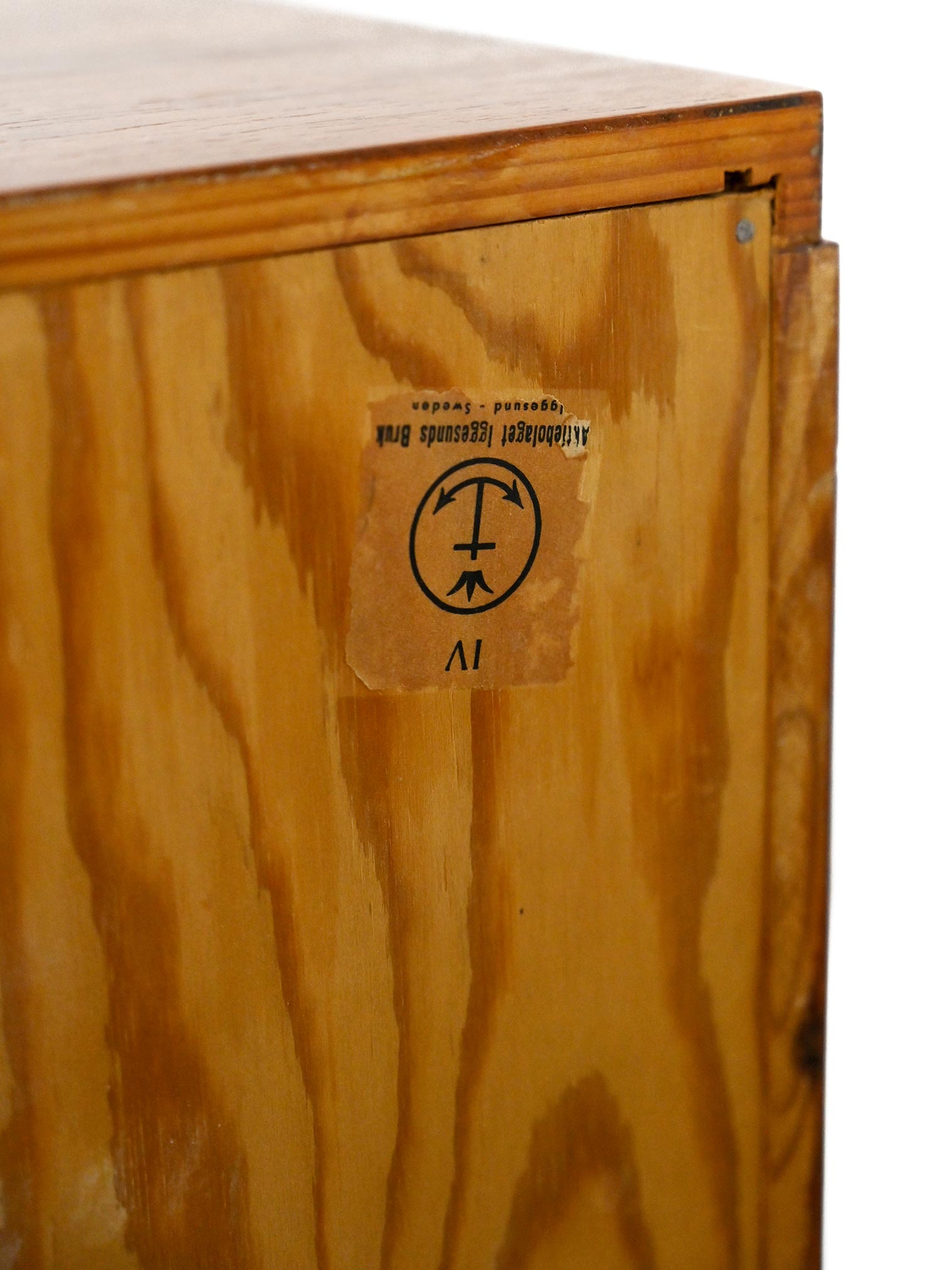 Chest of drawers secretary