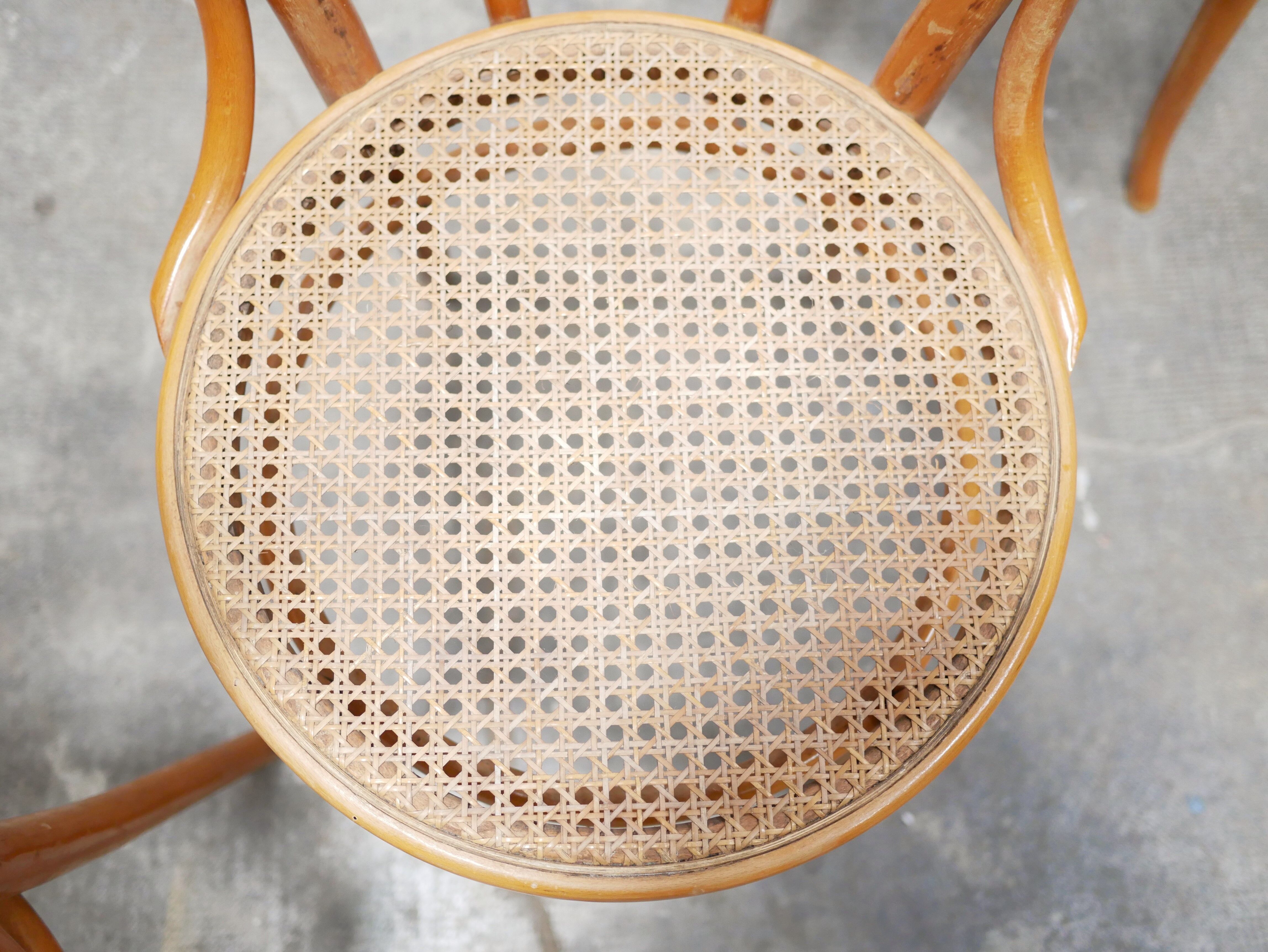 Vintage bistro chair cannée