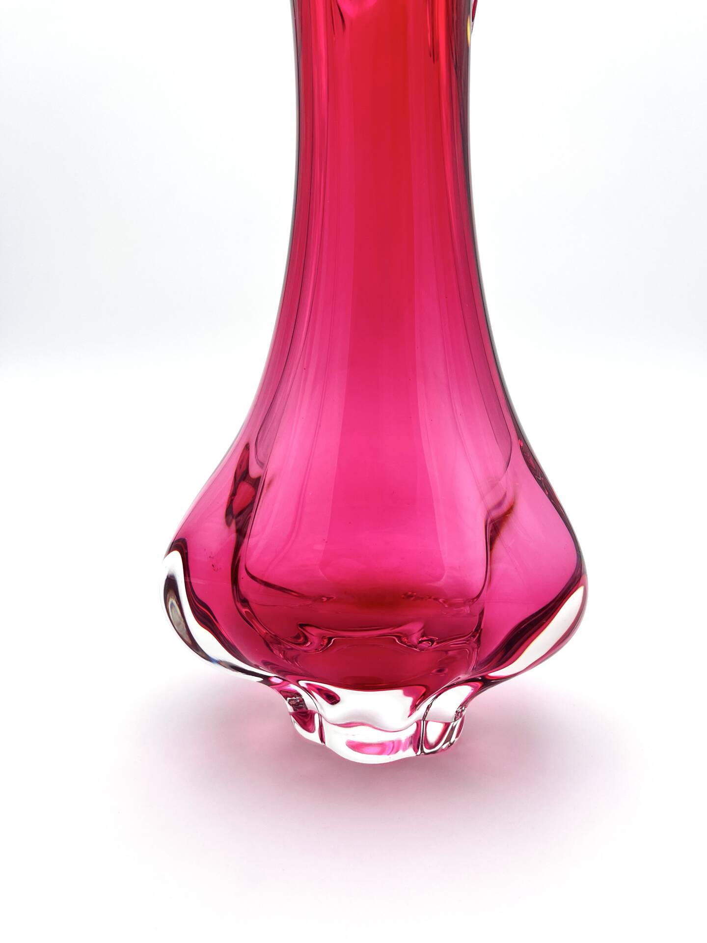 Set of 2 Organic Art Vases Josef Hospodka - Sommerso Fuchsia