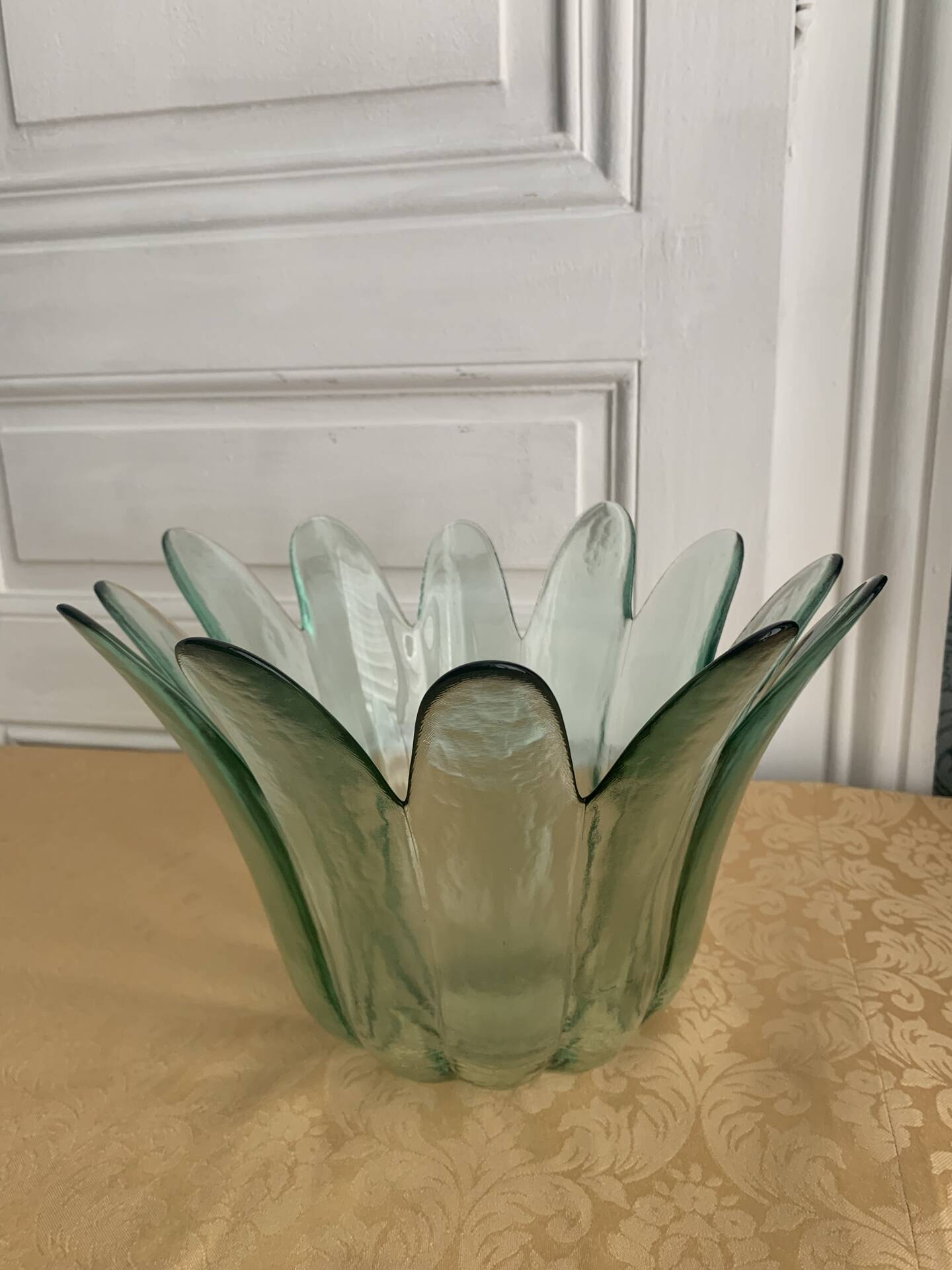Large fruit bowl