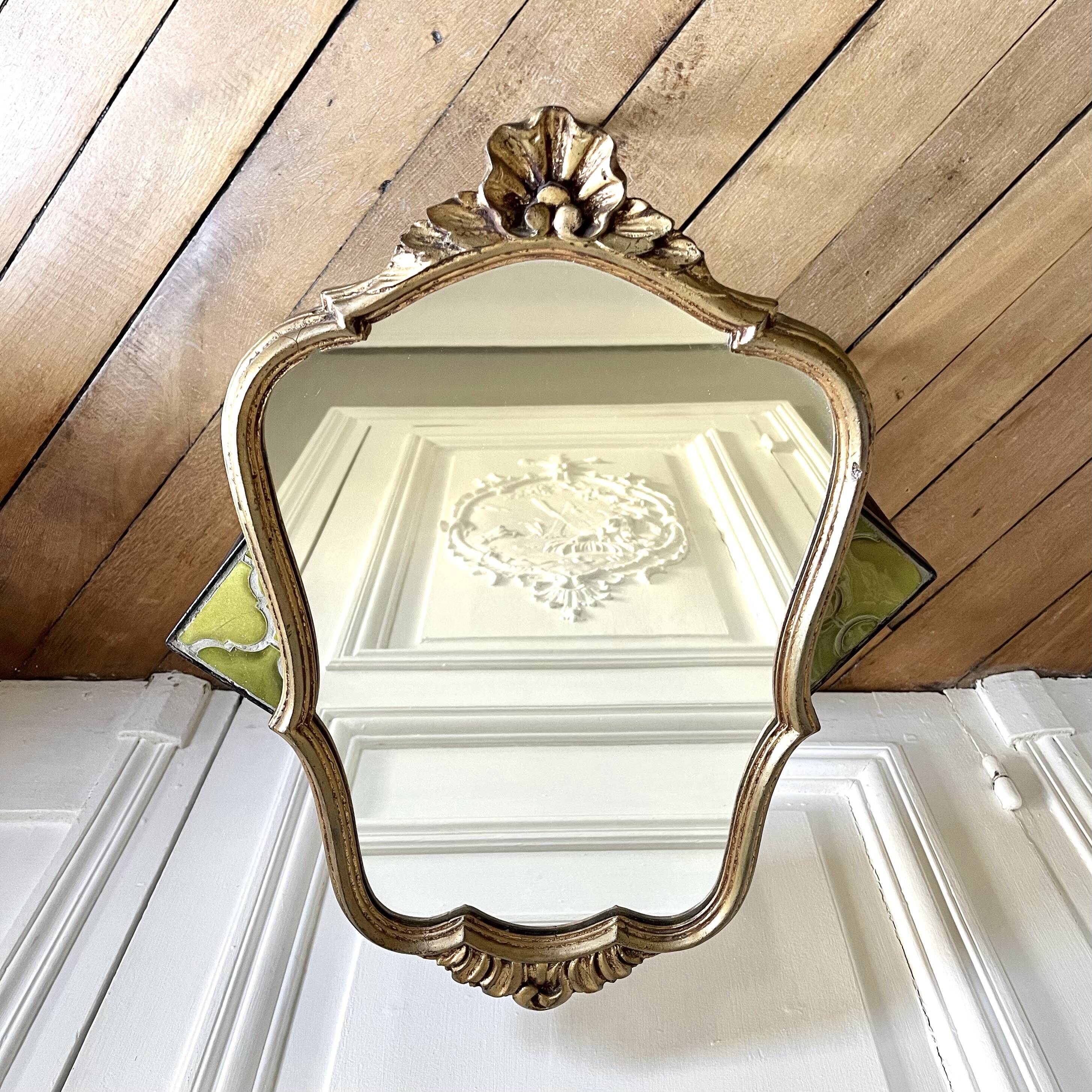 Miroir rocaille style Louis XV doré , 50 x 31 cm
