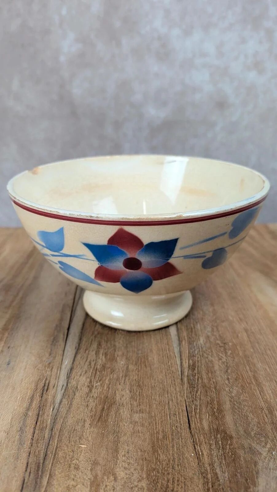 Old ceramic bowl – blue and burgundy floral decoration