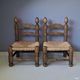 Ensemble de 2 chaises basses avec assise en paille, années 1950.