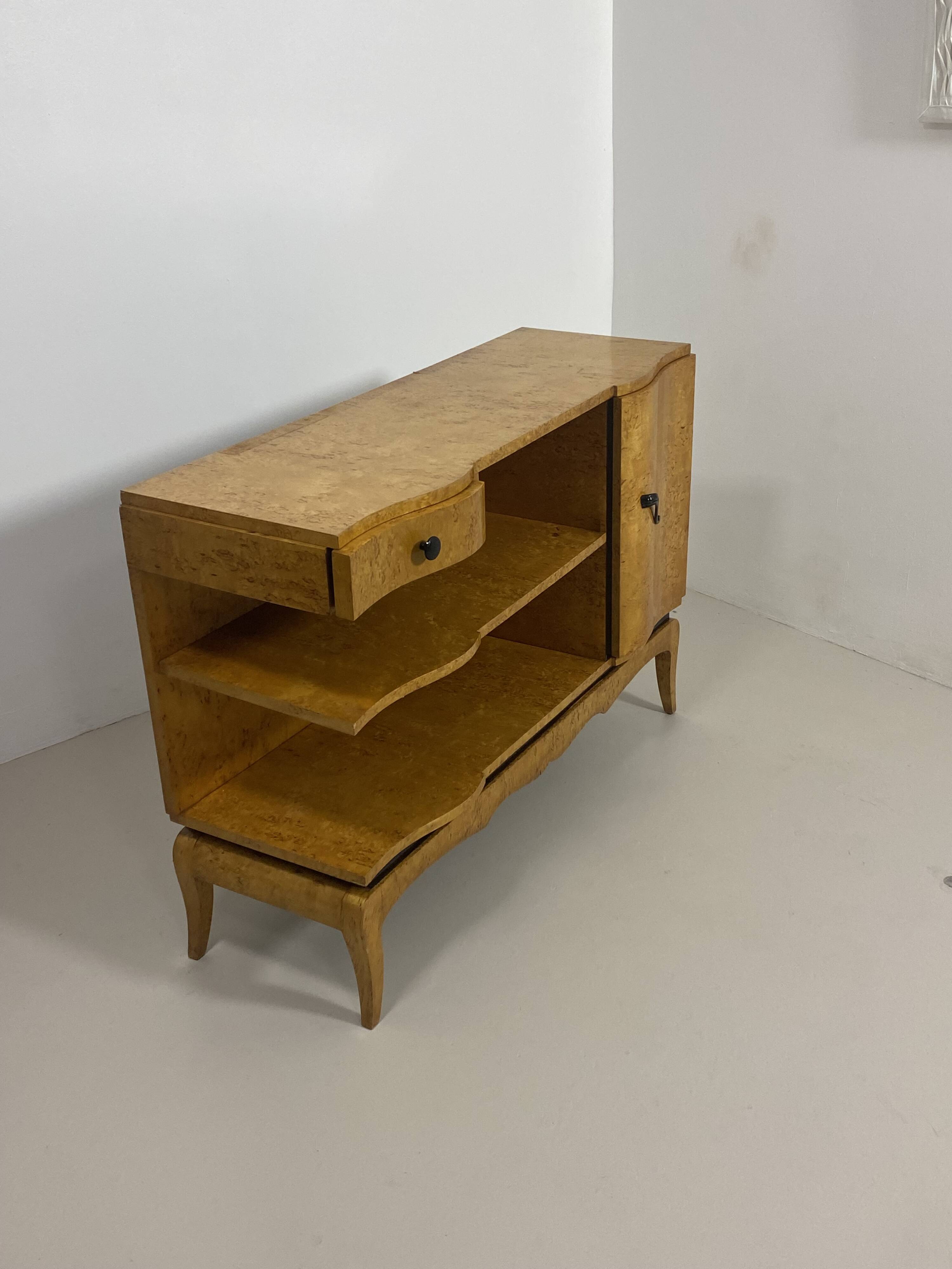Commode art déco années 40.