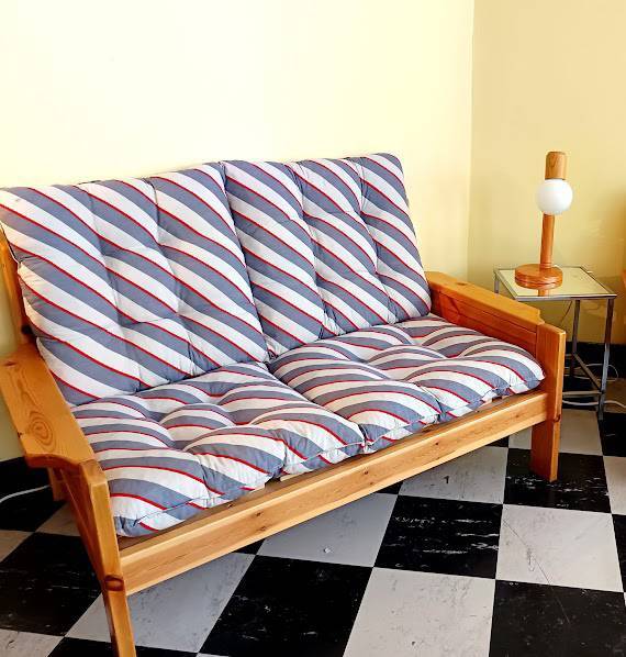 Scandinavian sofa in solid pine 1960
