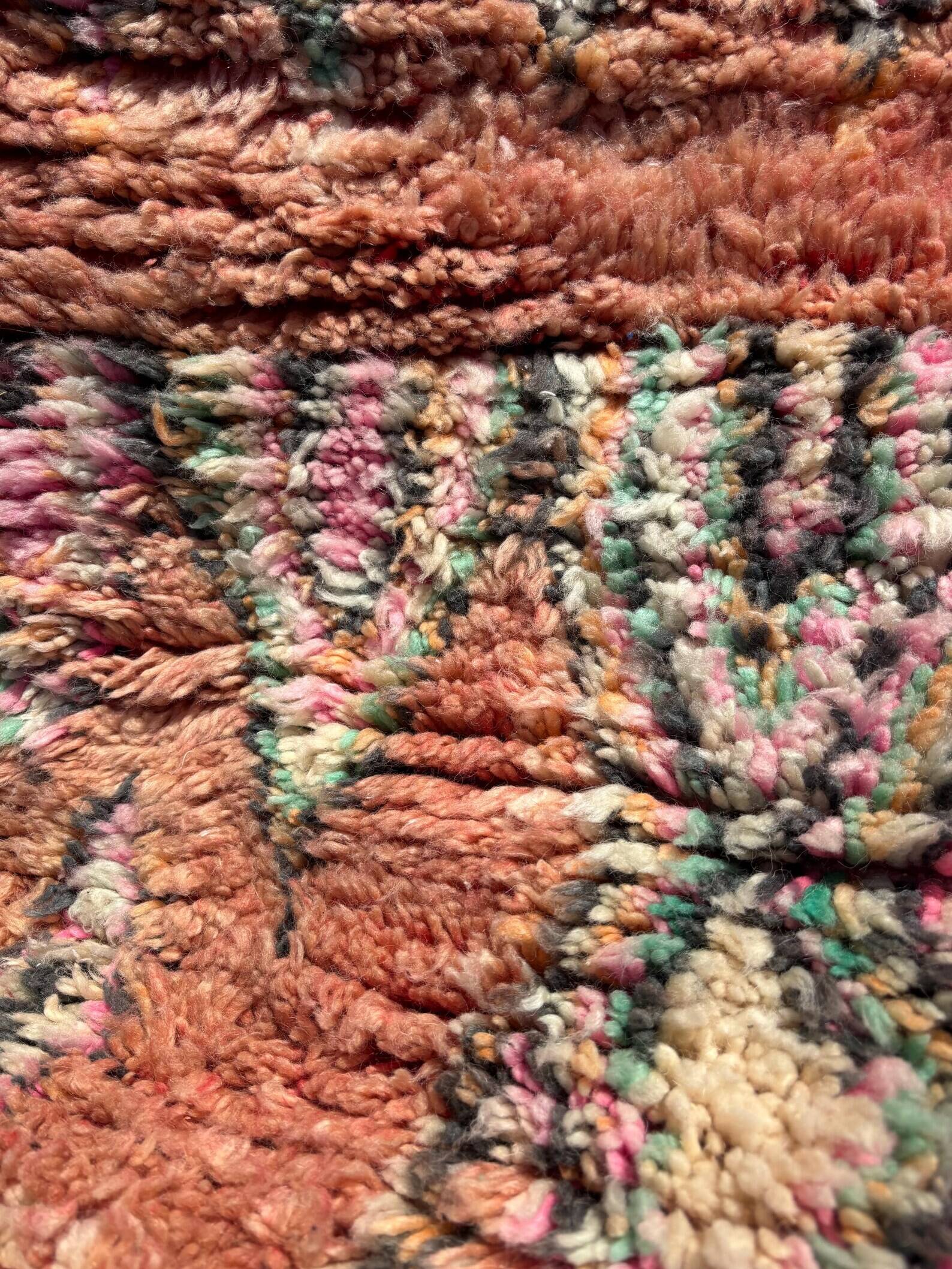 Moroccan Berber carpet Boujad pink made to measure – Colourful handcrafted carpet in l