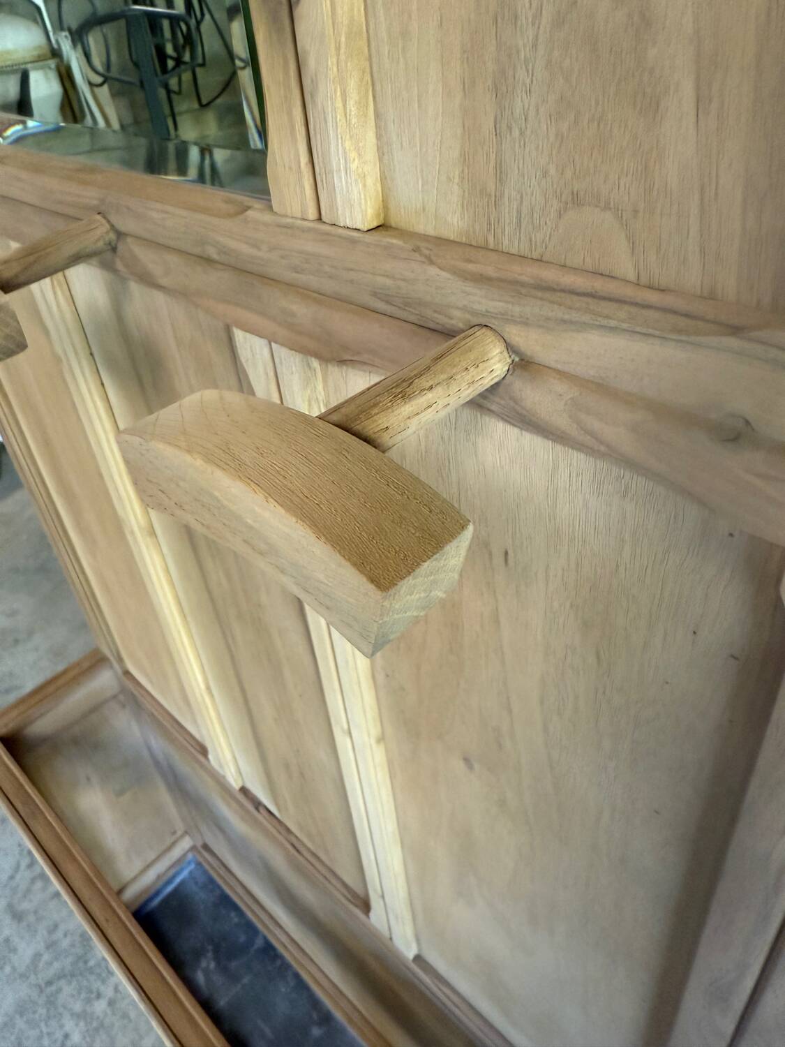 Entrance hall coat rack