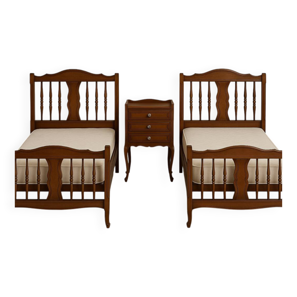2 lit et une table de chevet vintage en merisier massif