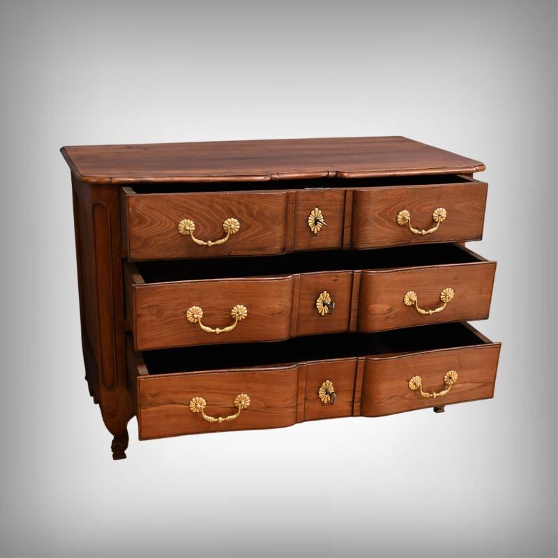 Acacia chest of drawers, Louis XV period – 2nd part of the 18th century