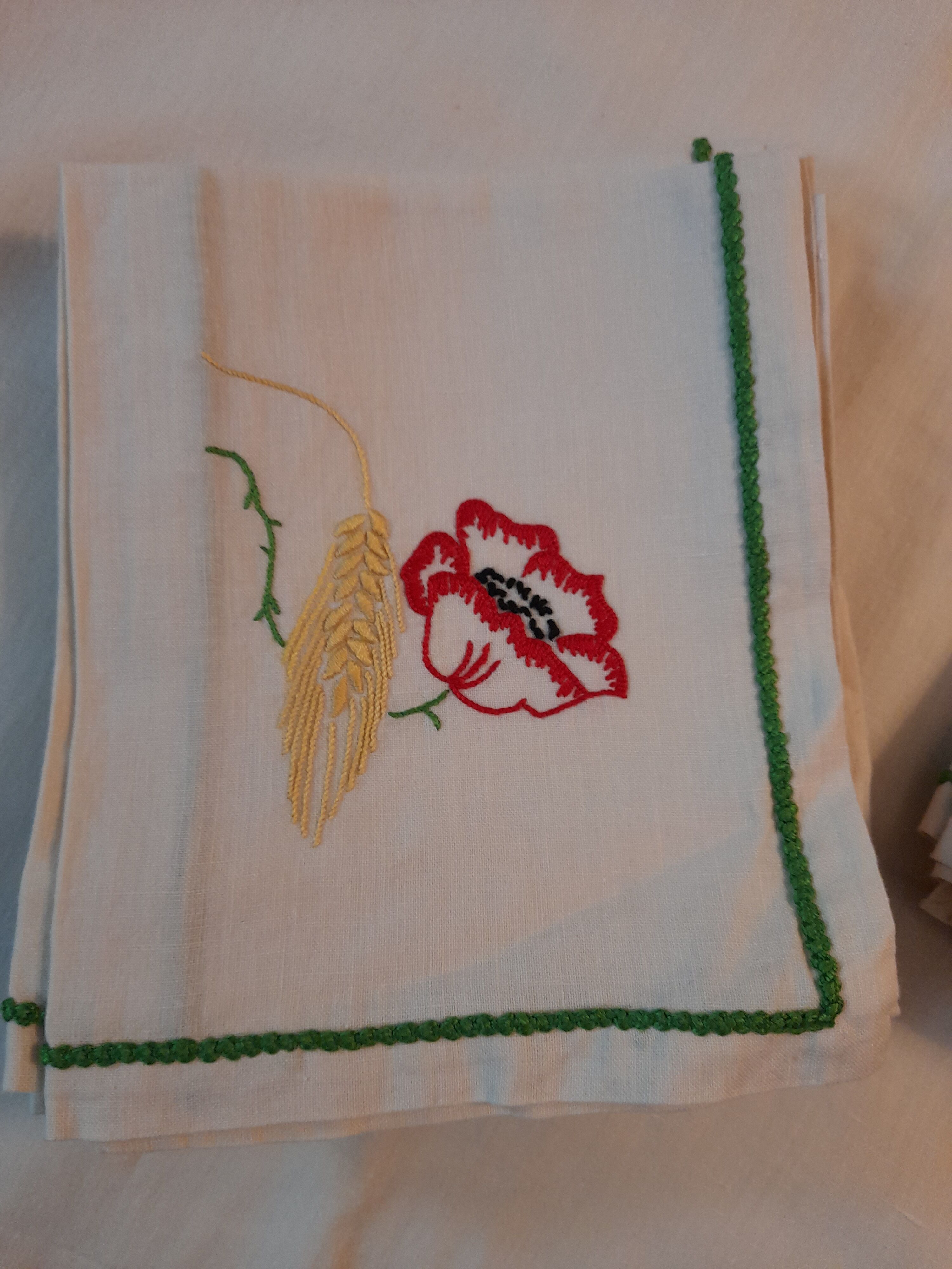 Tablecloth, towels and sets